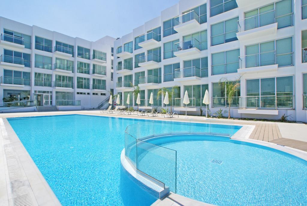 Calypso - Coralli Beachfront Apartment Протарас Экстерьер фото